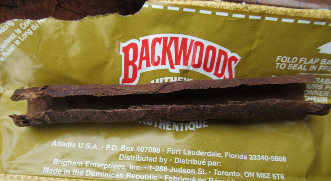 photo of How to Roll a Backwoods Blunt Like a Pro image